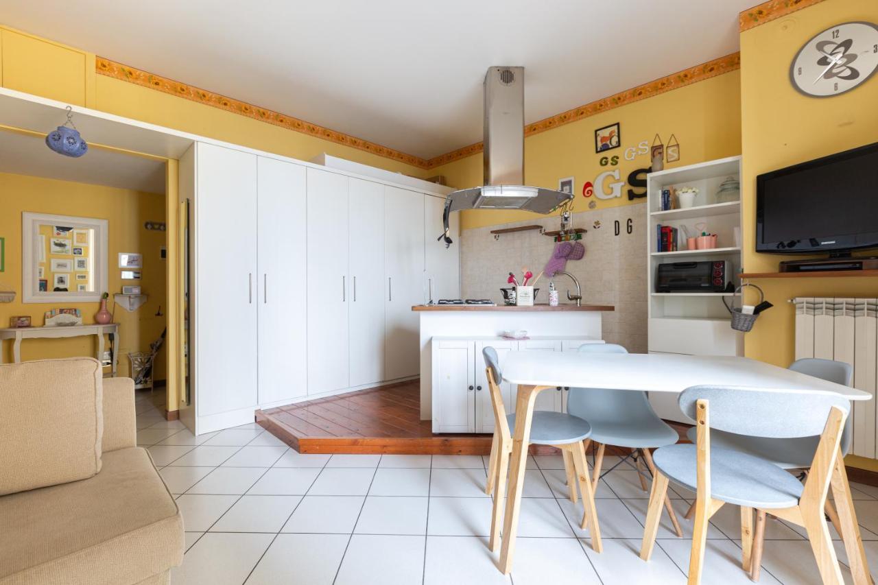 Apartament Bnbutler Torelli - Grazioso E Luminoso Bilocale Mediolan Zewnętrze zdjęcie